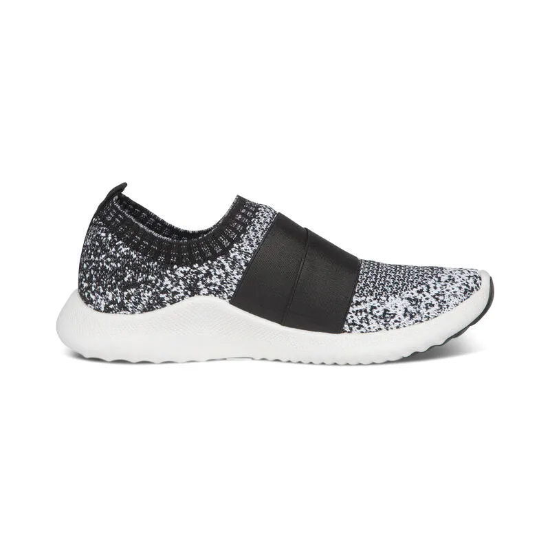 Allie Arch Support Sneaker