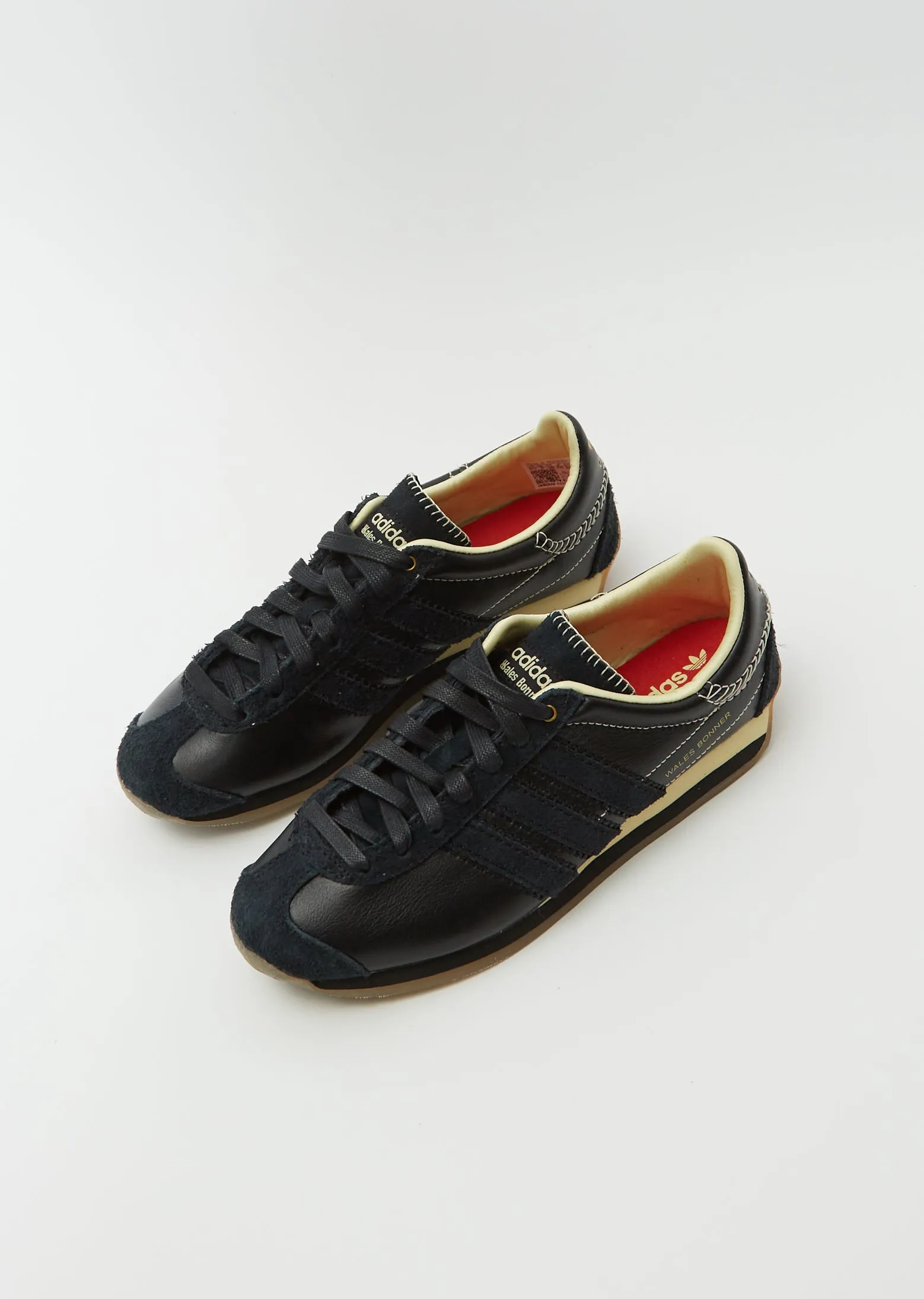 Country Sneaker — Core Black