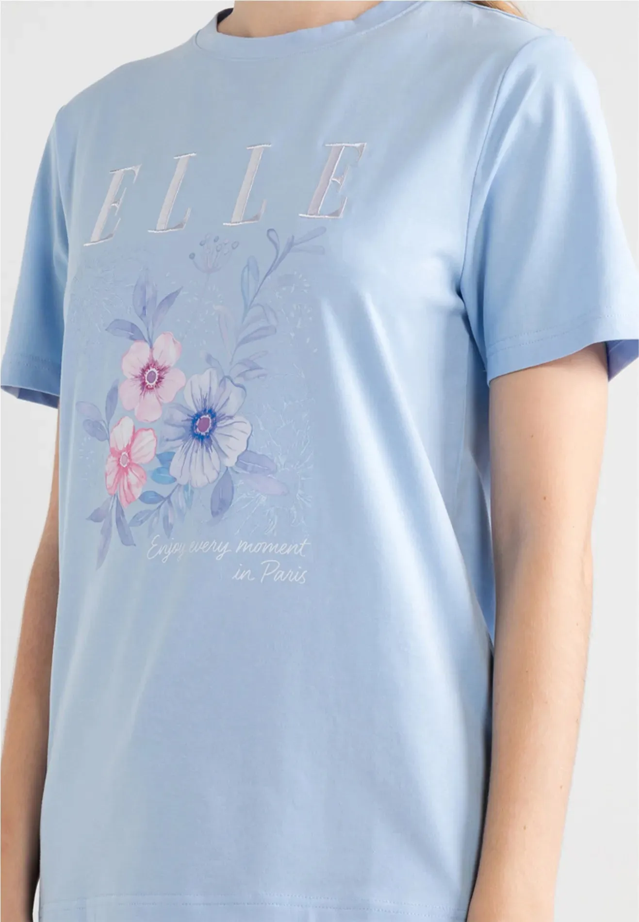 ELLE Leisure Logo Graphic ''Spring Floral'' Print Tee