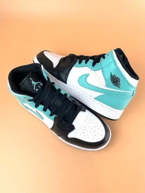 Jordan 1 Mid Tropical Twist Igloo