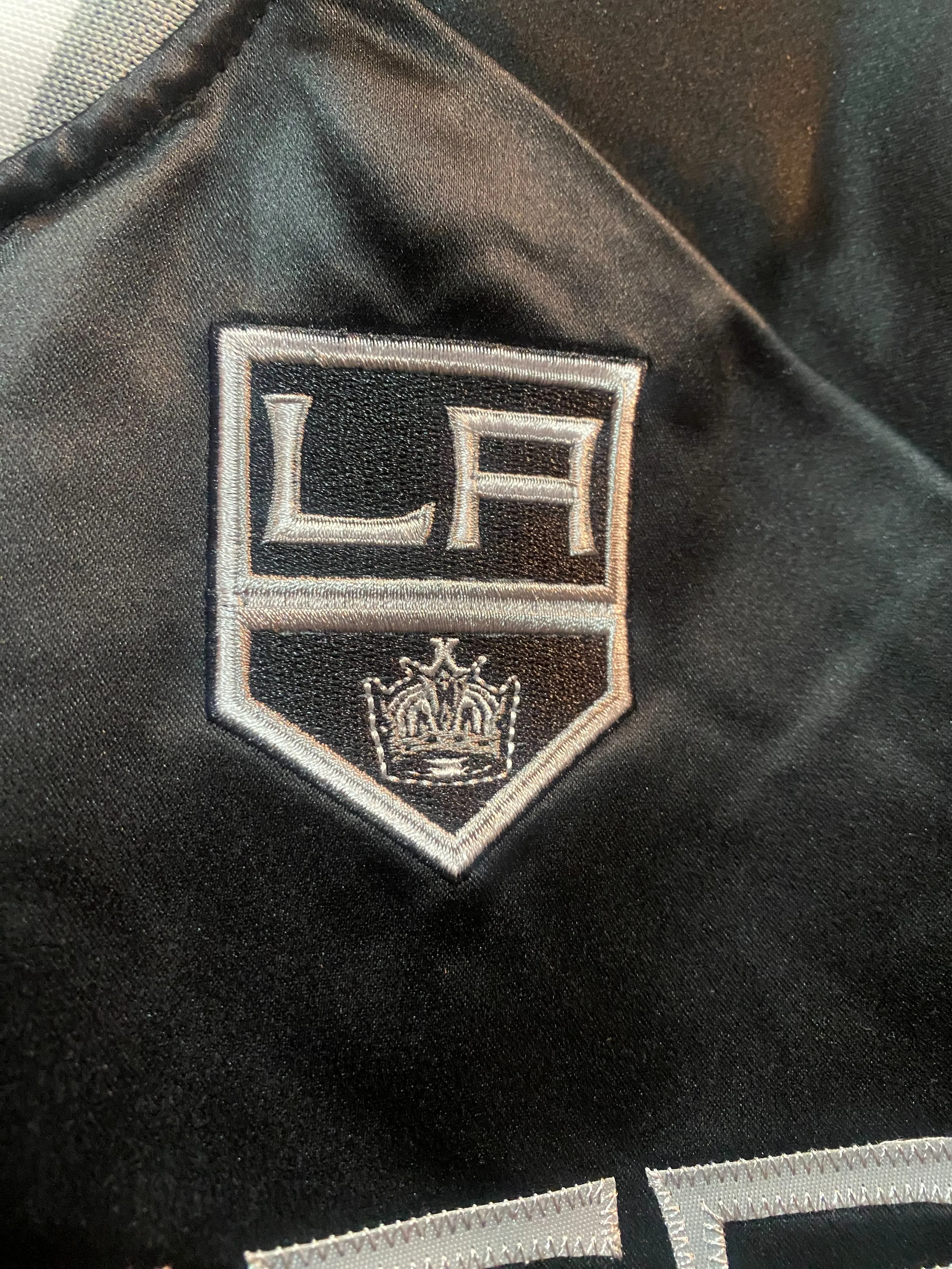 Los Angeles Kings NHL Mitchell & Ness Lightweight Satin Jacket