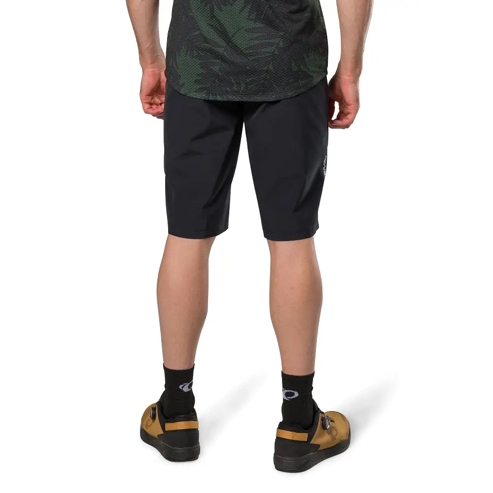 Men's Summit Shell Shorts