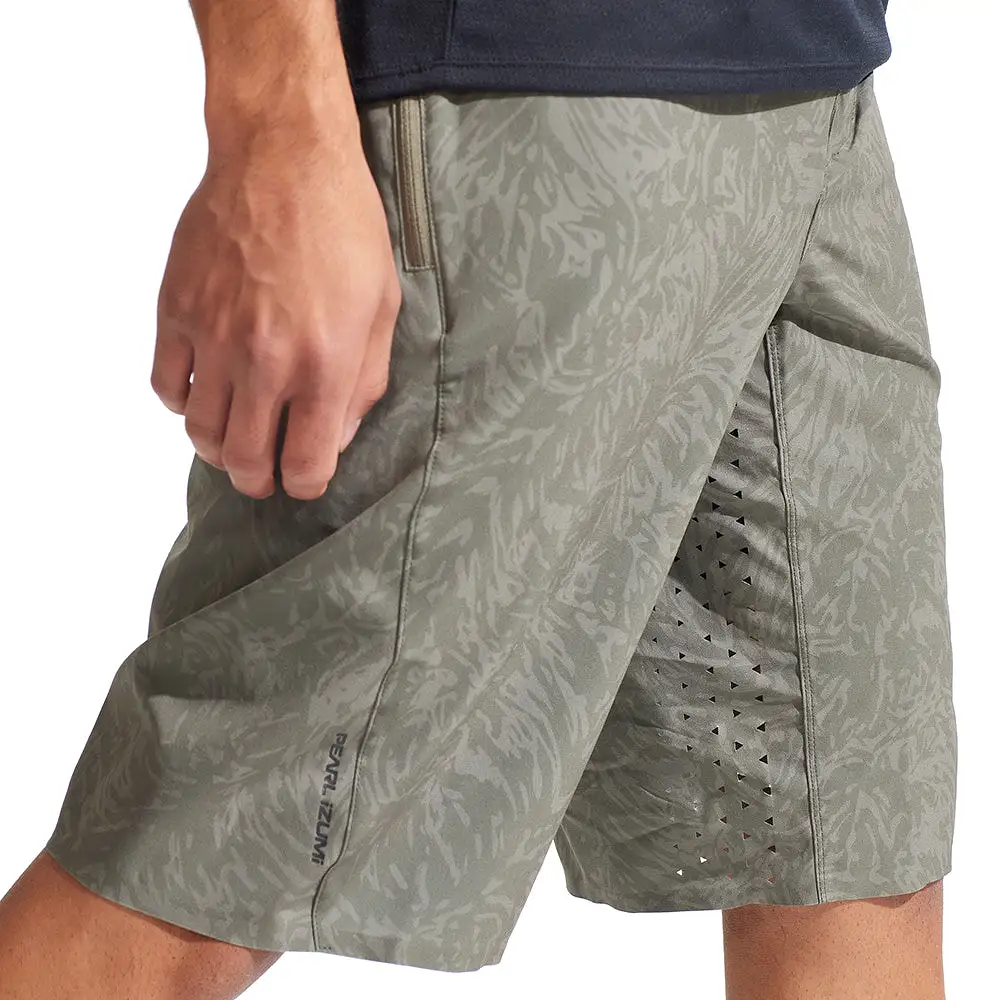 Men's Summit Shorts with Liner