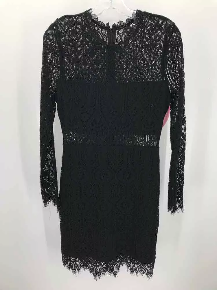 Pre-Owned Lulus Black Size Medium Lace Knee Length Long Sleeve Dress