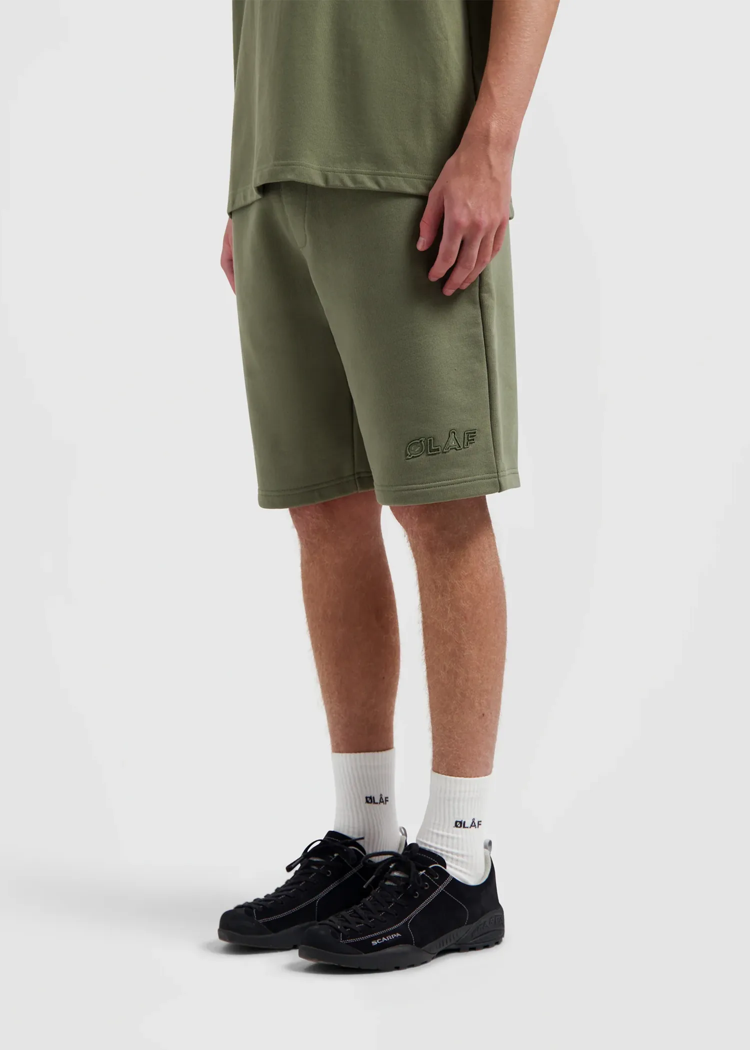 STUDIO SWEAT SHORT PEWTER GREEN