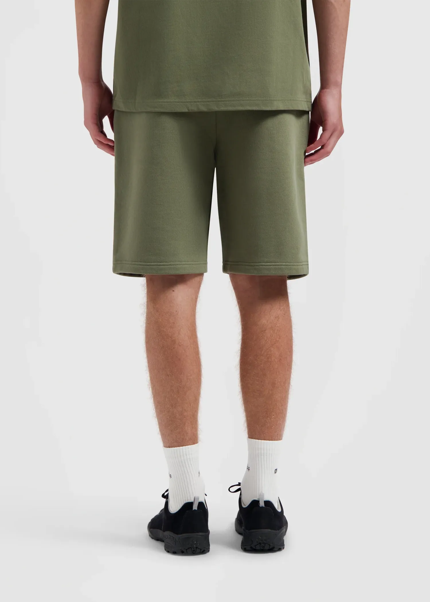 STUDIO SWEAT SHORT PEWTER GREEN