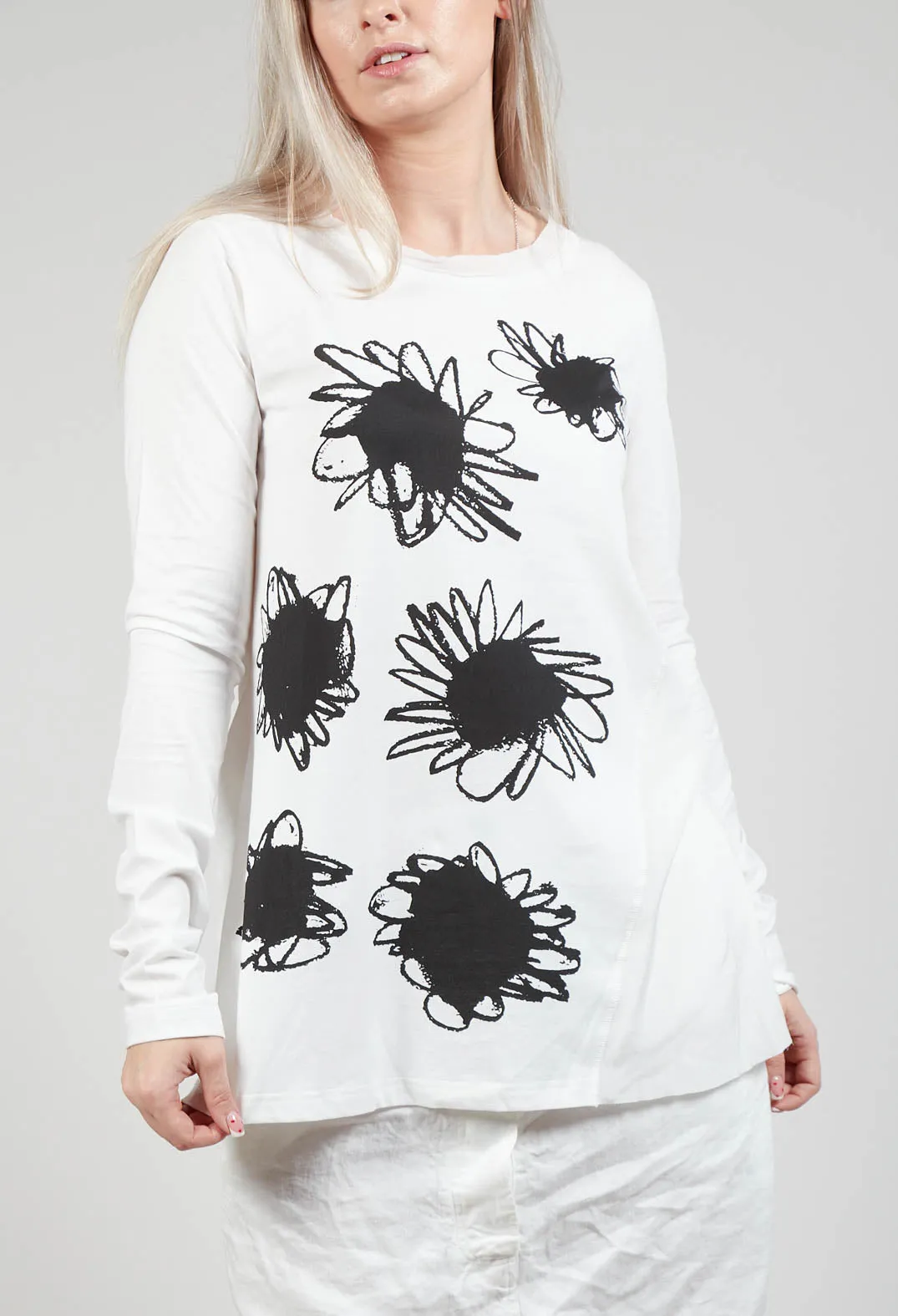 Sunflower Graphic Top in White Print