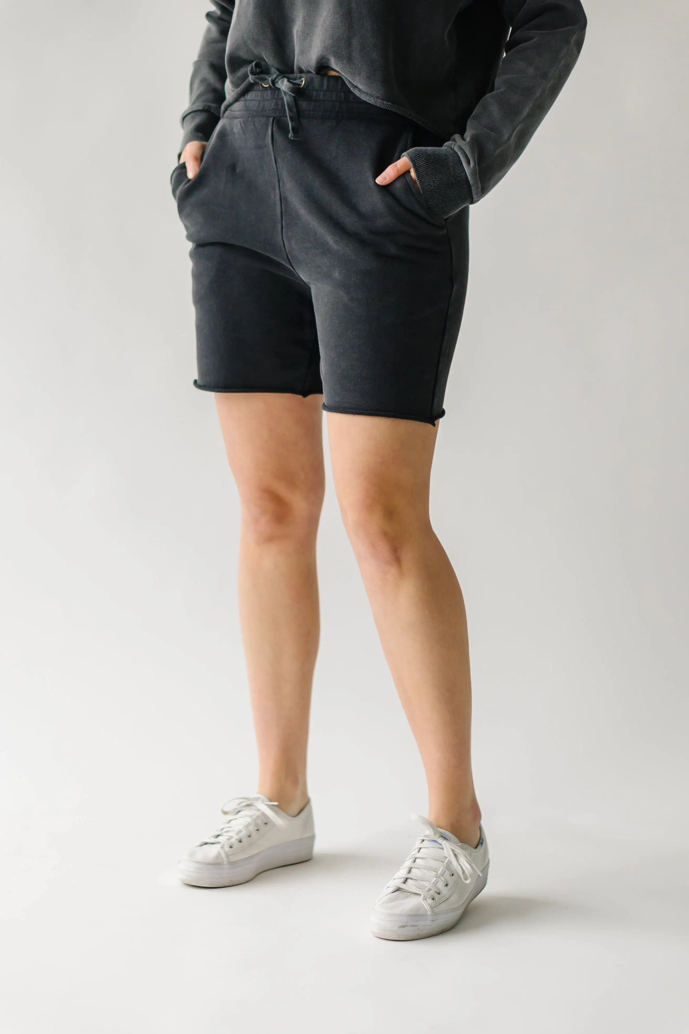 The Gretel Raw Edge Sweat-Shorts in Black