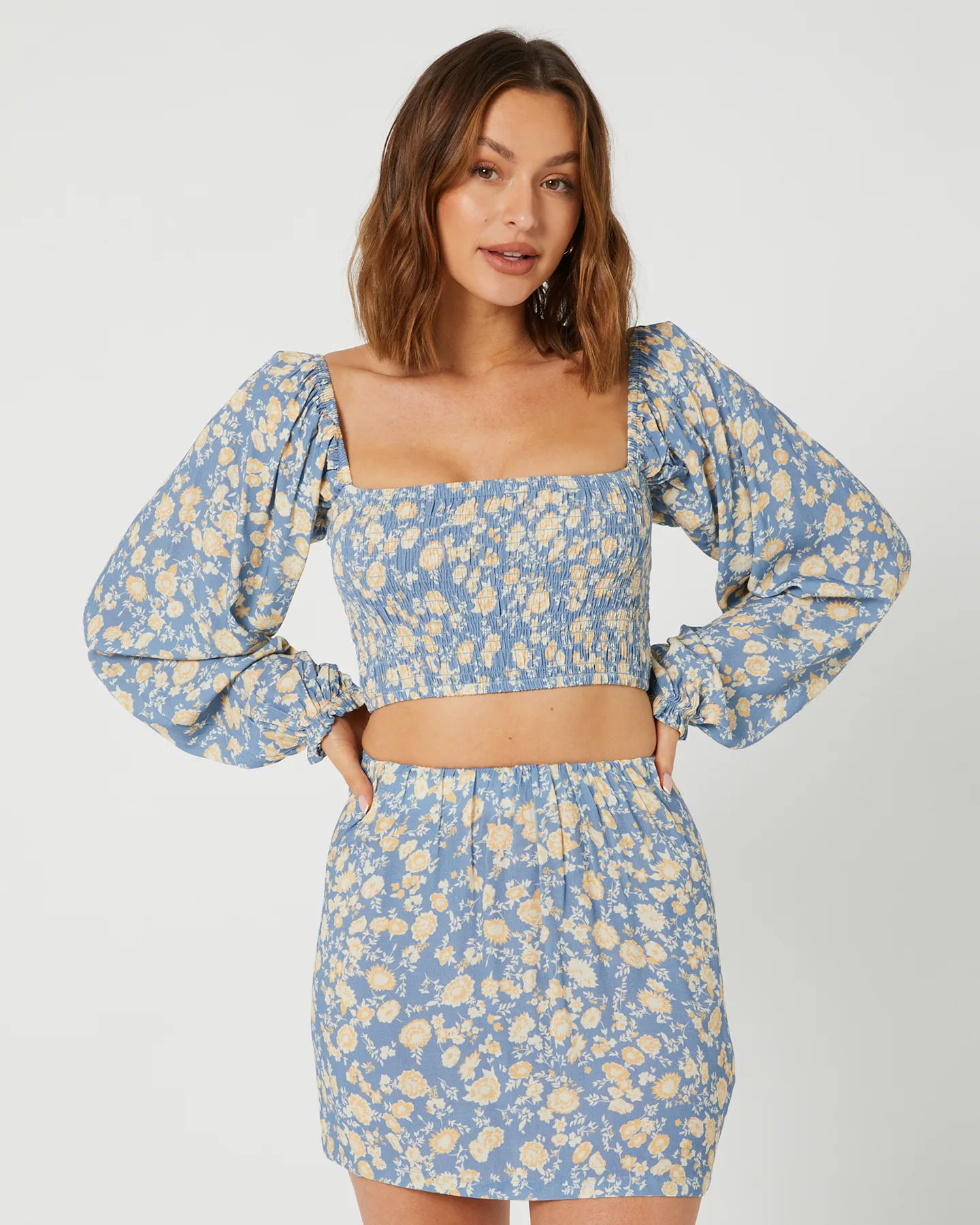 The Hidden Way Ramona Ls Shirred Top - Ramona Floral | SurfStitch