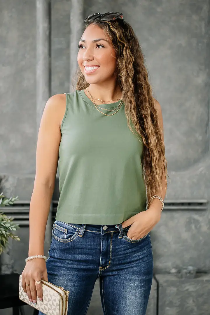 Vintage Vibe Tank Top | Green